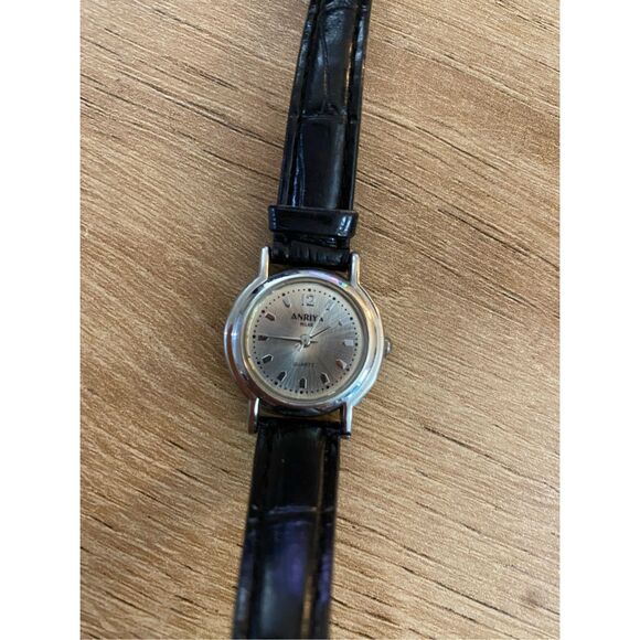 Anriya Milan Quartz Watch Silver Tone Case with Black Leather Band SS Back EUC - Picture 1 of 6